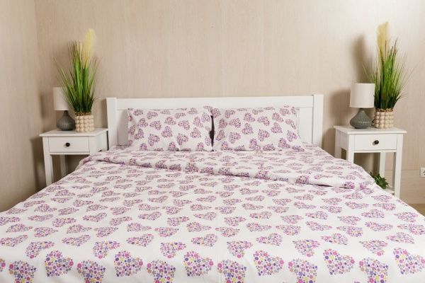 Комплект постільної білизни Великі серця 1,5 білий із різнокольоровим Rigel 