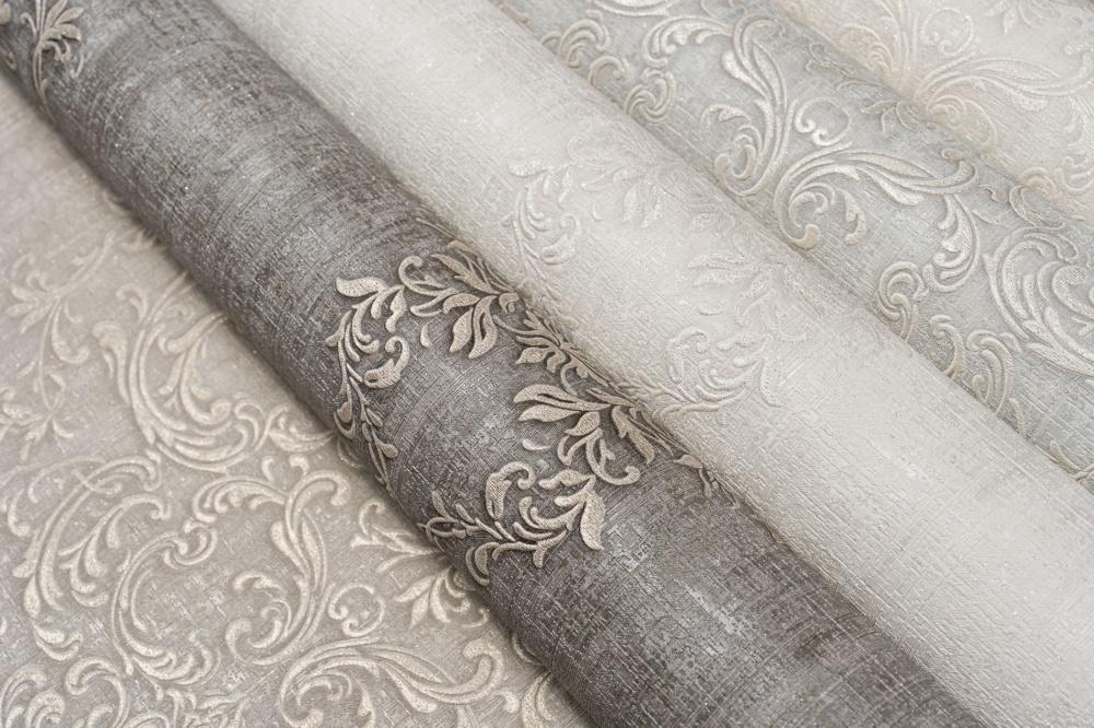 Обои виниловые на флизелиновой основе Славянские обои Le Grand platinum Королева 8794-10 1,06x10,05 м