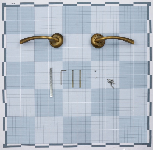 Ручка на розетке Comit Kea CM 155 кофейный