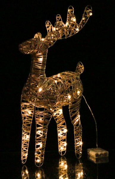 Декоративна фігура у формі оленя золотого кольору вбудований світлодіод (LED) 50 ламп 30 см 