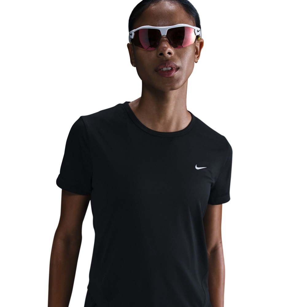 Футболка Nike W NK TEMPO DF SS TOP HQ0648-010 р.L черный