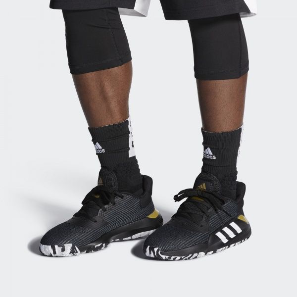 Кроссовки Adidas Pro Bounce 2019 Low EF0469 р.9 черный