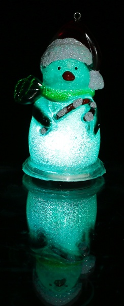 Декоративна фігура новорічна з підсвічуванням 4х4х7, 5 см в асортименті вбудований світлодіод (LED) 7,5 см 