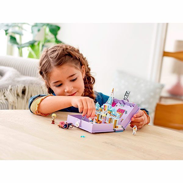 Конструктор Lego Disney Книга приключений Анны и Эльзы 43175