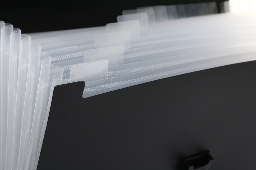 Папка-портфель на замке 26х33х3.5 см черный UP! (Underprice)