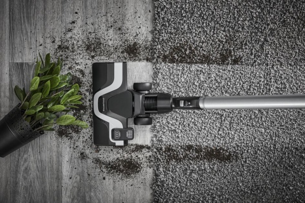 Пылесос Rowenta Silence Force Cyclonic RO7253EA red 