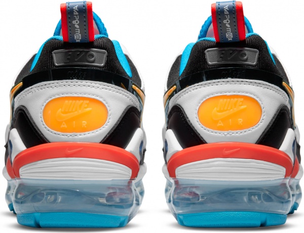 Кросівки Nike W AIR VAPORMAX EVO DC9992-002 р.US 6,5 різнокольоровий