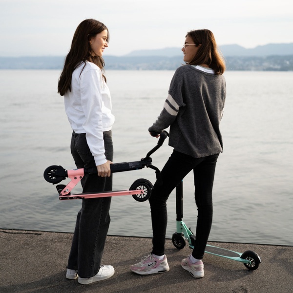 Самокат Micro Sprite Deluxe рожевий неоновий SA0229 