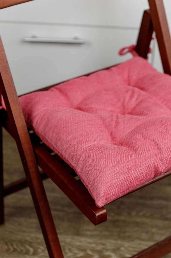 Подушка на стілець Chenilla рожева 40х40 см Прованс