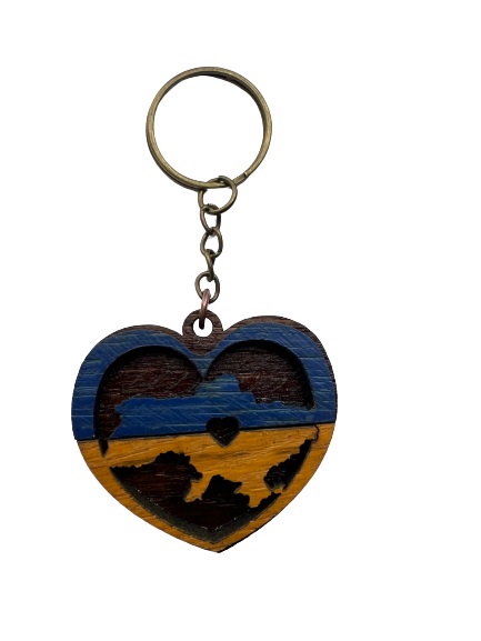 Брелок для рюкзаков Сердце с картой Украины 5