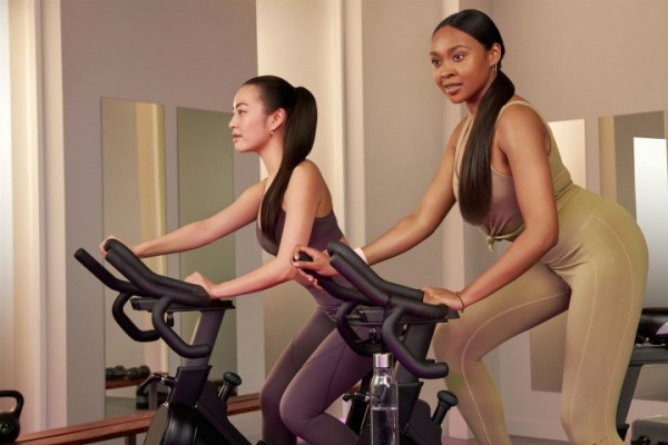 Выпрямитель для волос Philips BHS510/00