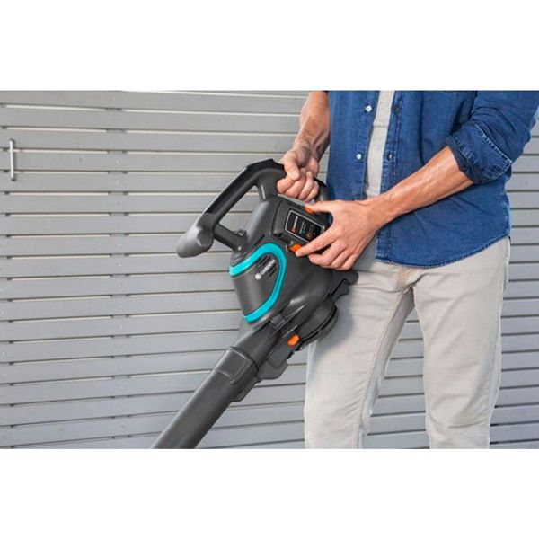 Пылесос садовый Gardena PowerJet 40V-Li 09338-20