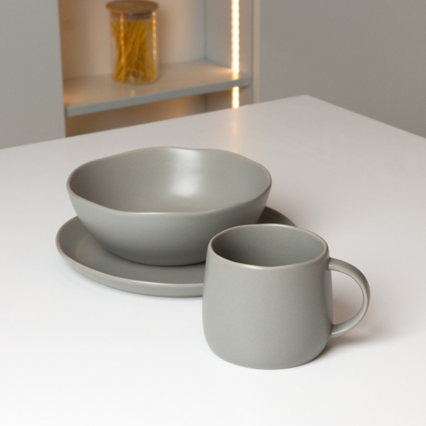 Чашка Совершенство 375 мл серая MVM