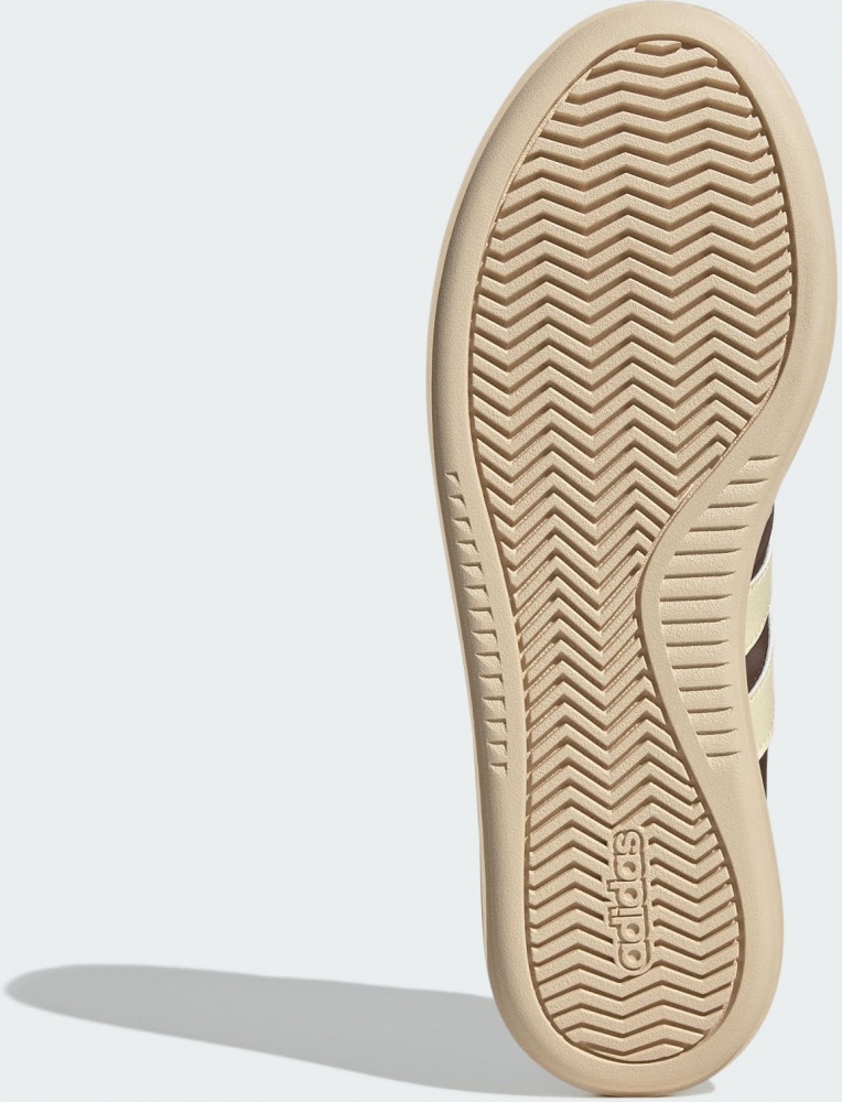 Кросівки чоловічі Adidas BARREDA DECODE EARSTR/WARVAN/SHABRN JR3519 р.44 коричневі