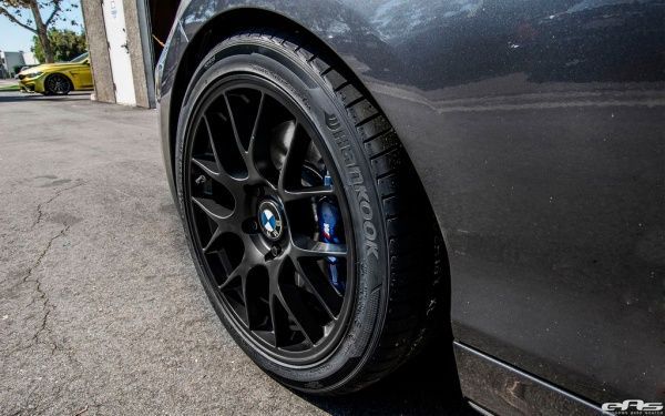 Шина Hankook K125 215/65R16 98V нешипованая лето