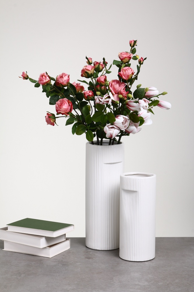 Ваза керамическая Pinsung Ceramics Nooka 36 см белая матовая PS33411