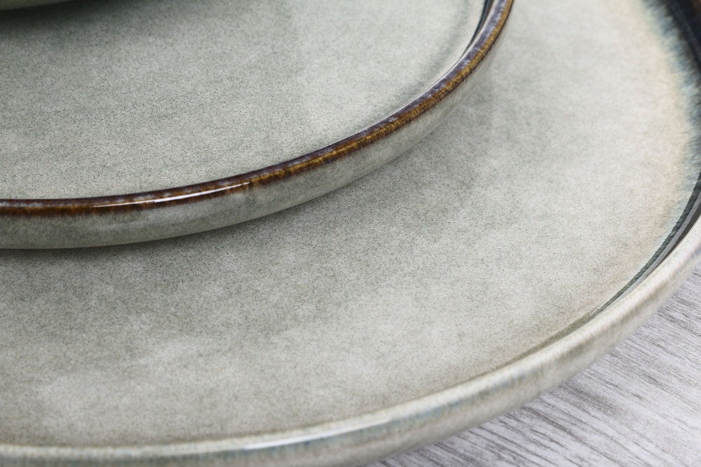 Тарелка обеденная Fiora Gaia 21 см зеленая