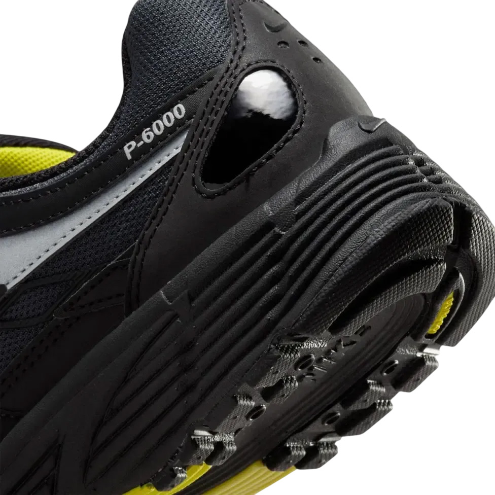 Кросівки чоловічі демісезонні Nike WMNS P-6000 FV0943-001 р.43 чорні