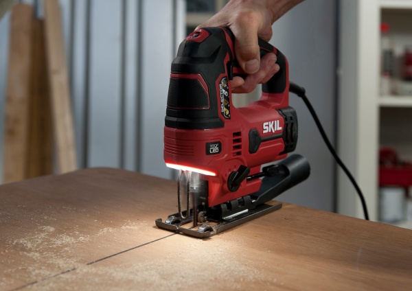 Електролобзик SKIL SW1E4531GA