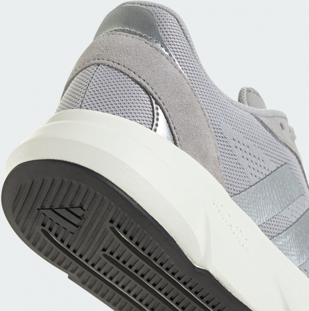 Кросівки жіночі Adidas LIGHTSHIFT JH9324 р.38 2/3 сірі