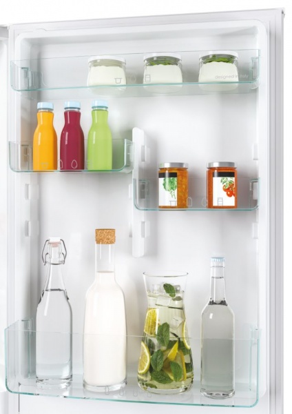 Холодильник Candy CCE4T618EWU