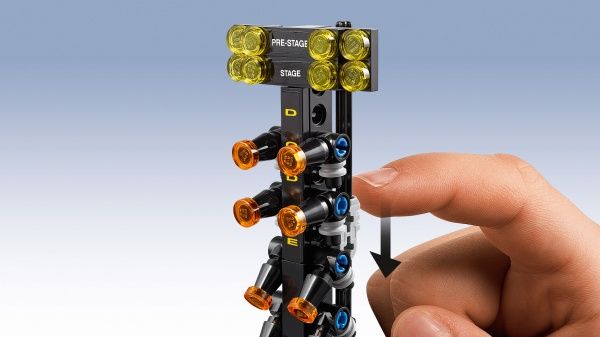 Конструктор LEGO Speed Champions Автомобили 2018 Dodge Challenger SRT Demon и 1970 Dodge Charger R/T 75893