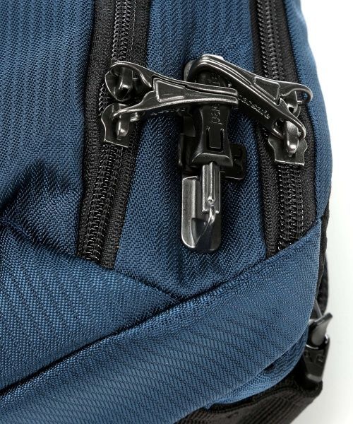 Рюкзак Pacsafe Econyl Vibe 325 11.6