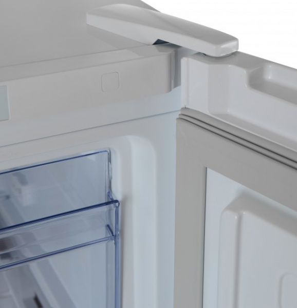 Морозильная камера Beko RFNM200E20W