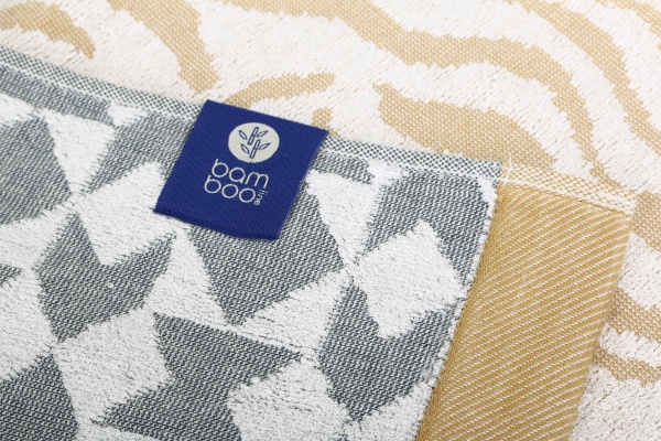 Полотенце махровое Zebra Tiles 70x140 см серый с бежевым Texpol 