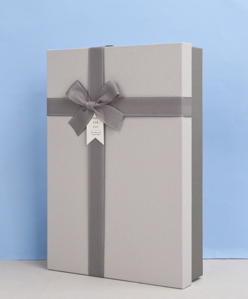 Коробка подарункова з бантом 330x230x70 мм C61144-15T