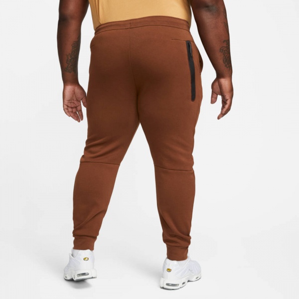 Штани Nike M NSW TCH FLC JGGR CU4495-259 р. 2XL коричневий