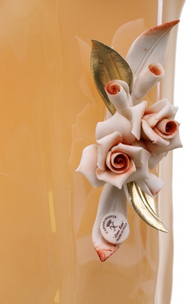 Ваза бежевая TULIPANO HONEY 21X44X21 White cristal