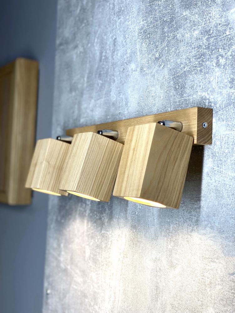 Спот Iterna Cube 3xGU10 ясень светлый LW0613