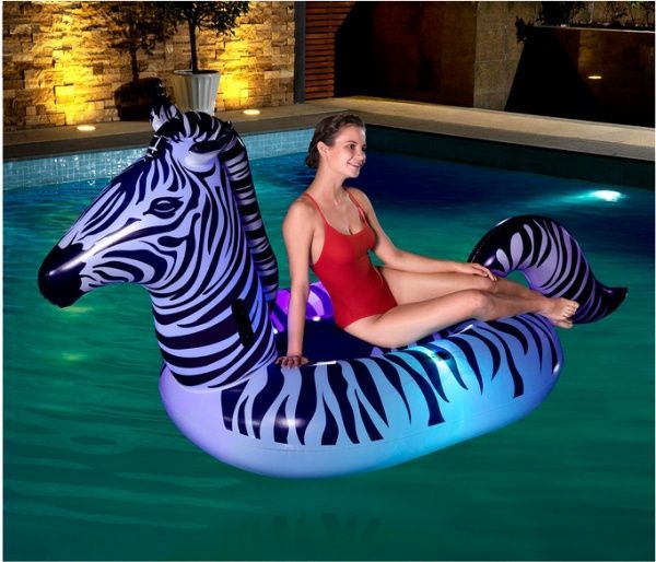 Матрас надувной Bestway 254х142 см Зебра бело-черный