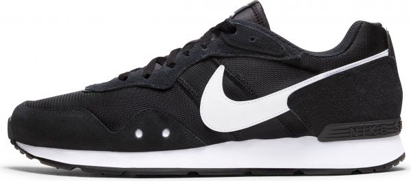 Кроссовки Nike VENTURE RUNNER CK2944-002 р.US 9 черный