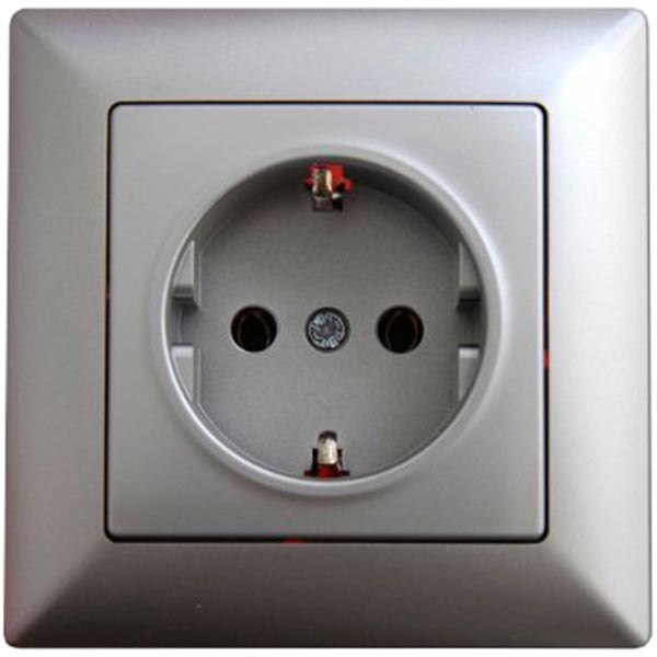 Розетка із заземленням Gunsan Visage без шторок срібний VS 28 15 115