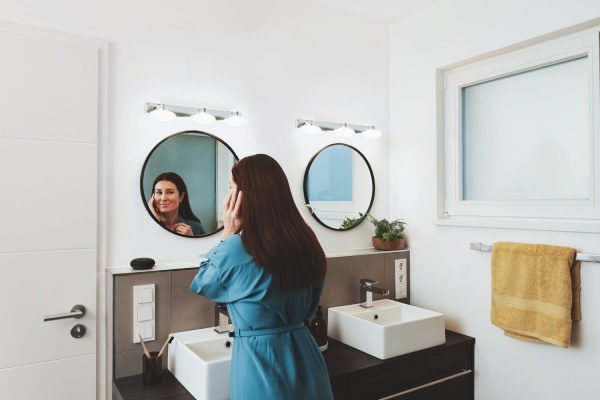 Світильник світлодіодний Ledvance Smart+ Wifi Orbis Wall Elypse 560 мм 18 Вт срібний 3000-6500 К 