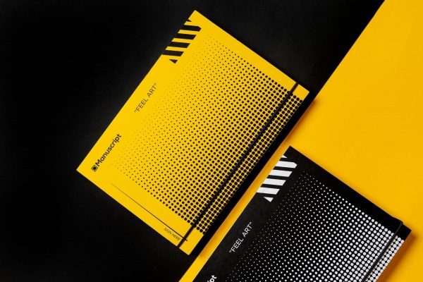 Скетчбук Manuscript Off-yellow Dot Plus А5 160 аркушів 