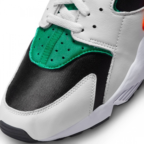 Кросівки Nike AIR HUARACHE DD1068-111 р.38 білий