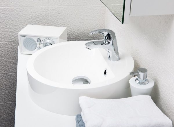 Смеситель для умывальника Oras Polara New 1411F