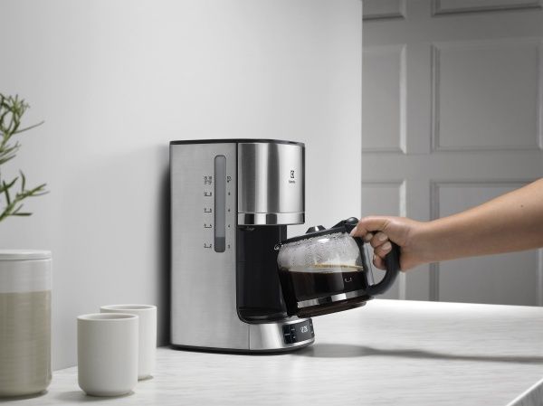 Кавоварка Electrolux EKF7700 7000 Serie 