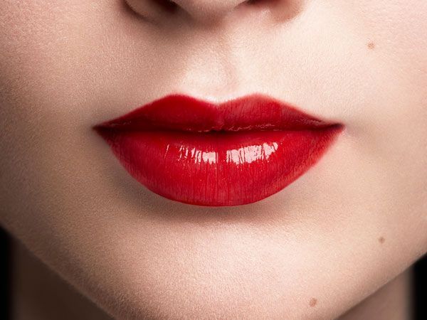 Помада губная L'Oreal Paris Сolor Riche Shinе 352 4,8 г