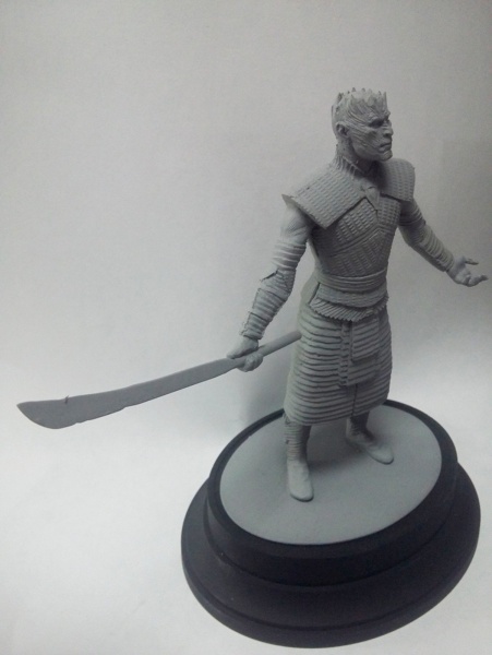 Сборная модель ICM король ночи (4823044405350) 1:16