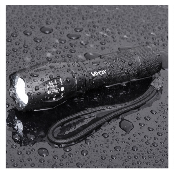 Фонарик Vayox VA0016 VA0016 черный