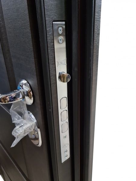 Двері вхідні Булат Гарант 117 венге горизонт темний 2050x850мм праві