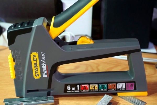 Степлер Stanley FMHT6-70868 FatMax 6 в 1, регулювання, 6-14 мм., тип 53+140, пластик, цвяхи, шпильки
