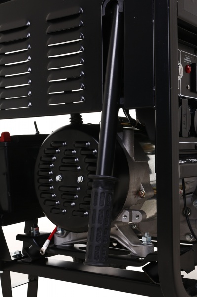 Електрогенераторна установка Compass 2,8 кВт / 3 кВт C5500DE дизель