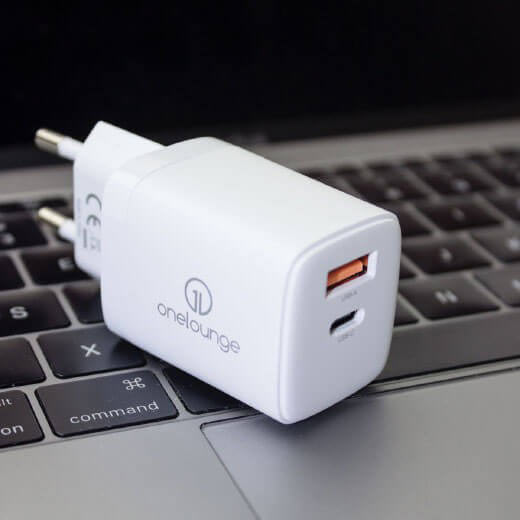 Зарядное устройство OneLounge 1Power PD 20W USB-C + USB-A для iPhone 