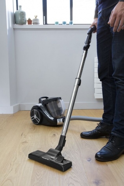 Пылесос Rowenta Compact Power XXL Classic plus Kit RO4B25EA black 