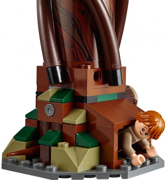 Конструктор LEGO Harry Potter Гремучая ива 75953